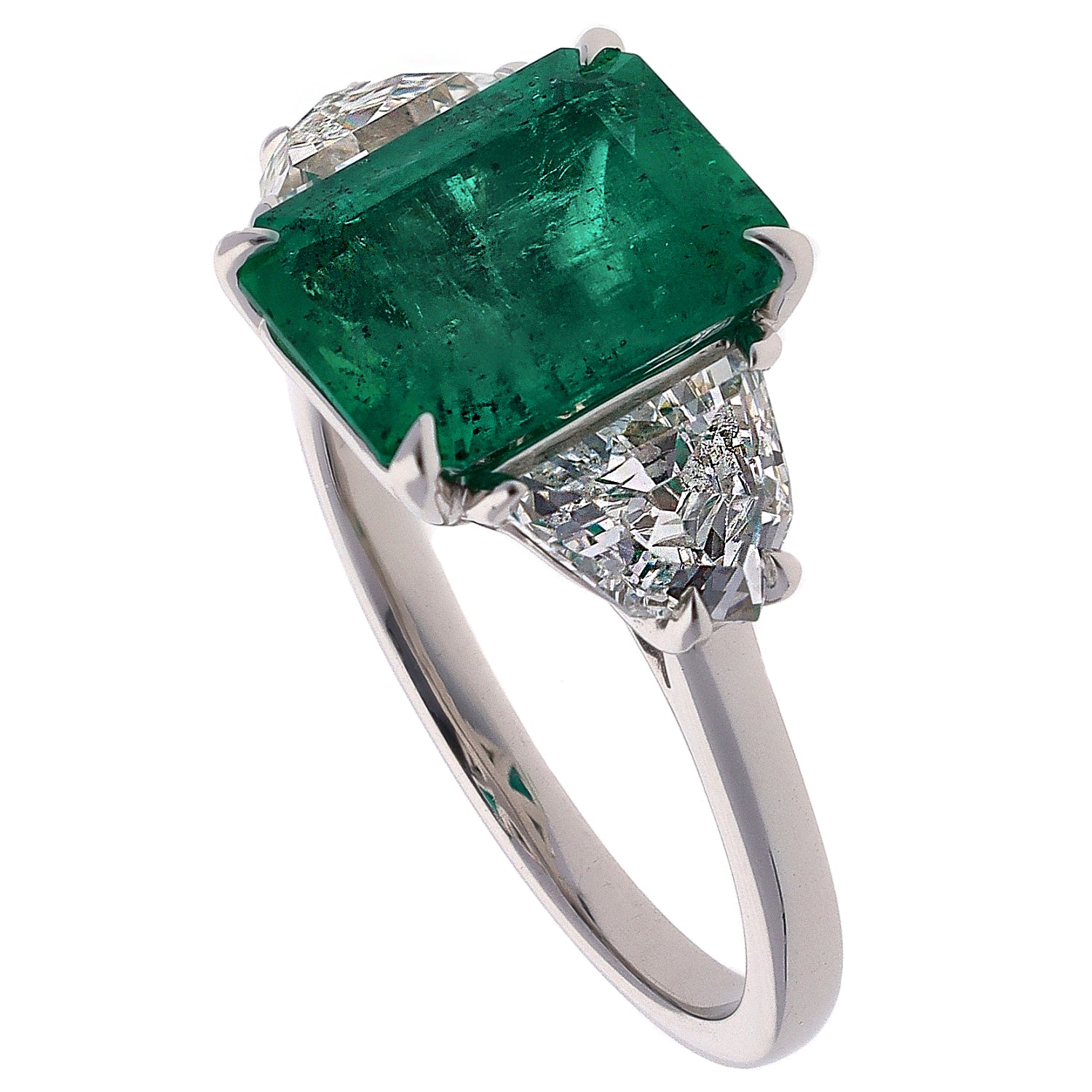 18K White Gold Colombia Emerald and Diamond Ring