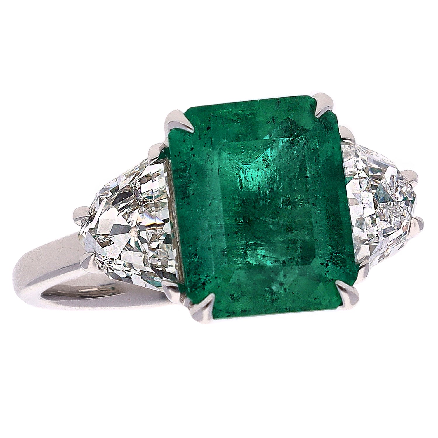 18K White Gold Colombia Emerald and Diamond Ring
