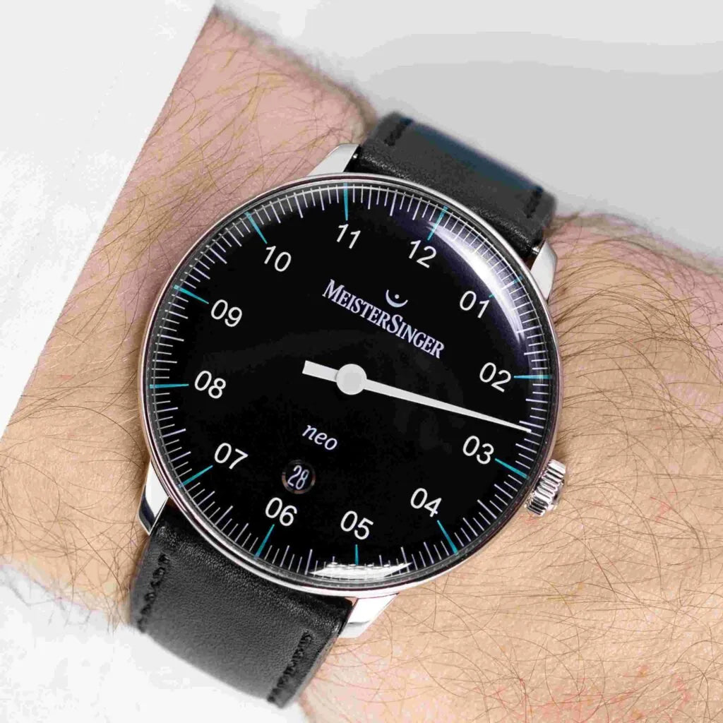 MeisterSinger Neo Plus Black/Azure Blue 40mm Ref. NE402T