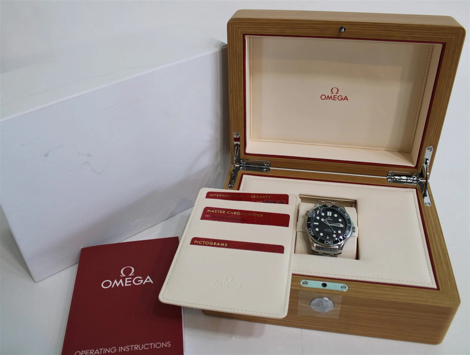 Omega Seamaster Diver 210.30.42.20.01.001 42mm Black Dial Stainless Watch w/Box