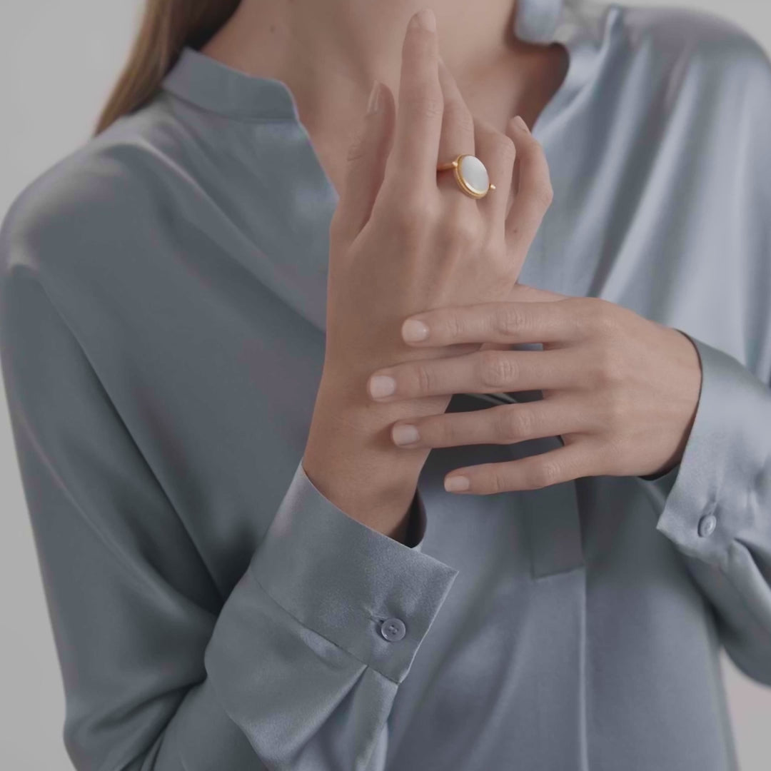 Julie Vos 24K Gold Plate Coin and Mother of Pearl Revolving Ring Size 7